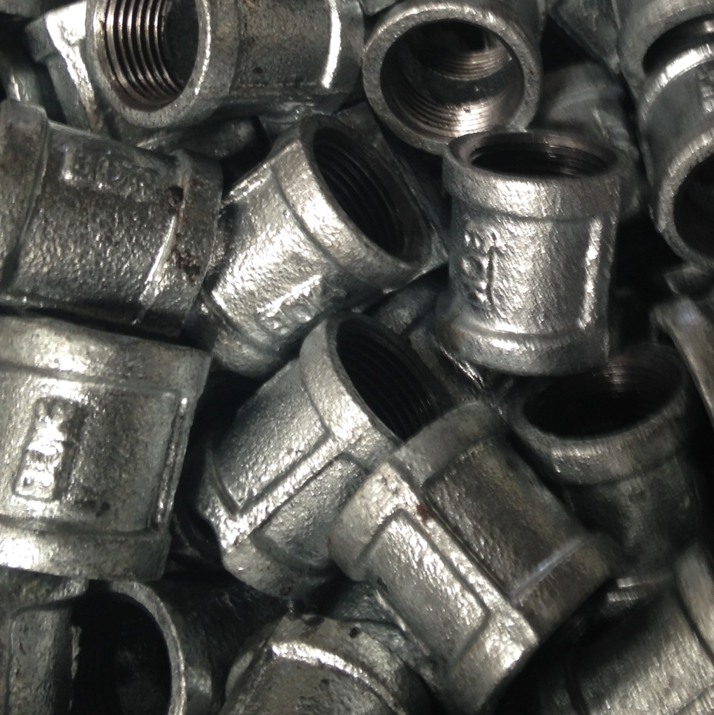 Galvanized Malleable Iron Pipe Fittings Socket Reducing BS/NPT thread